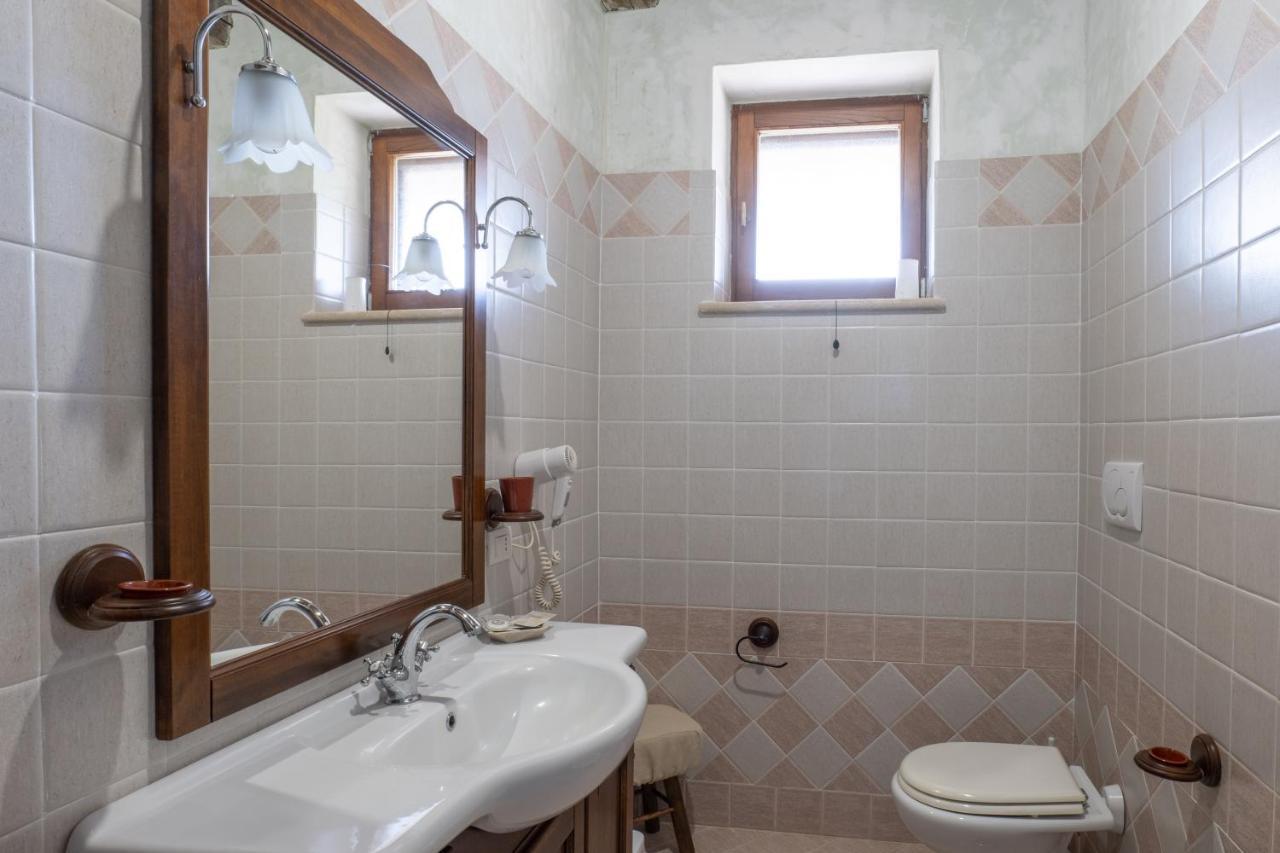 פיטיליאנו Agriturismo Tenuta Roccaccia מראה חיצוני תמונה
